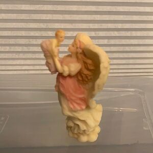 Seraphim Classics MARIAH HEAVENLY JOY #81464 Roman Angel Figurine 1998‎